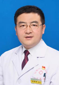 楊偉偉